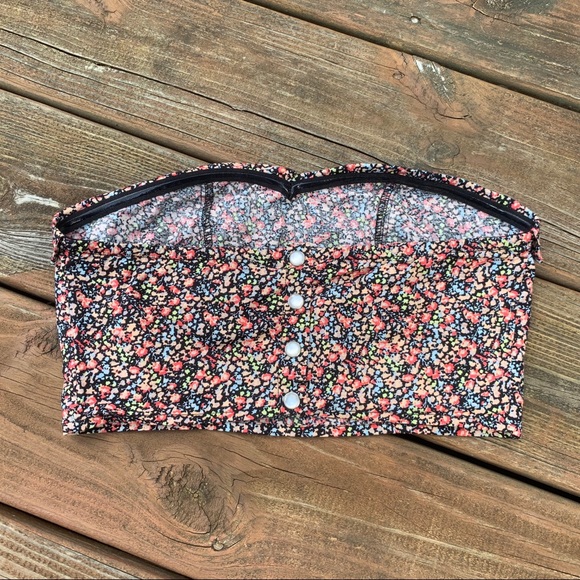 EUC Urban Outfitters Bandeau Crop Top - Picture 4 of 7